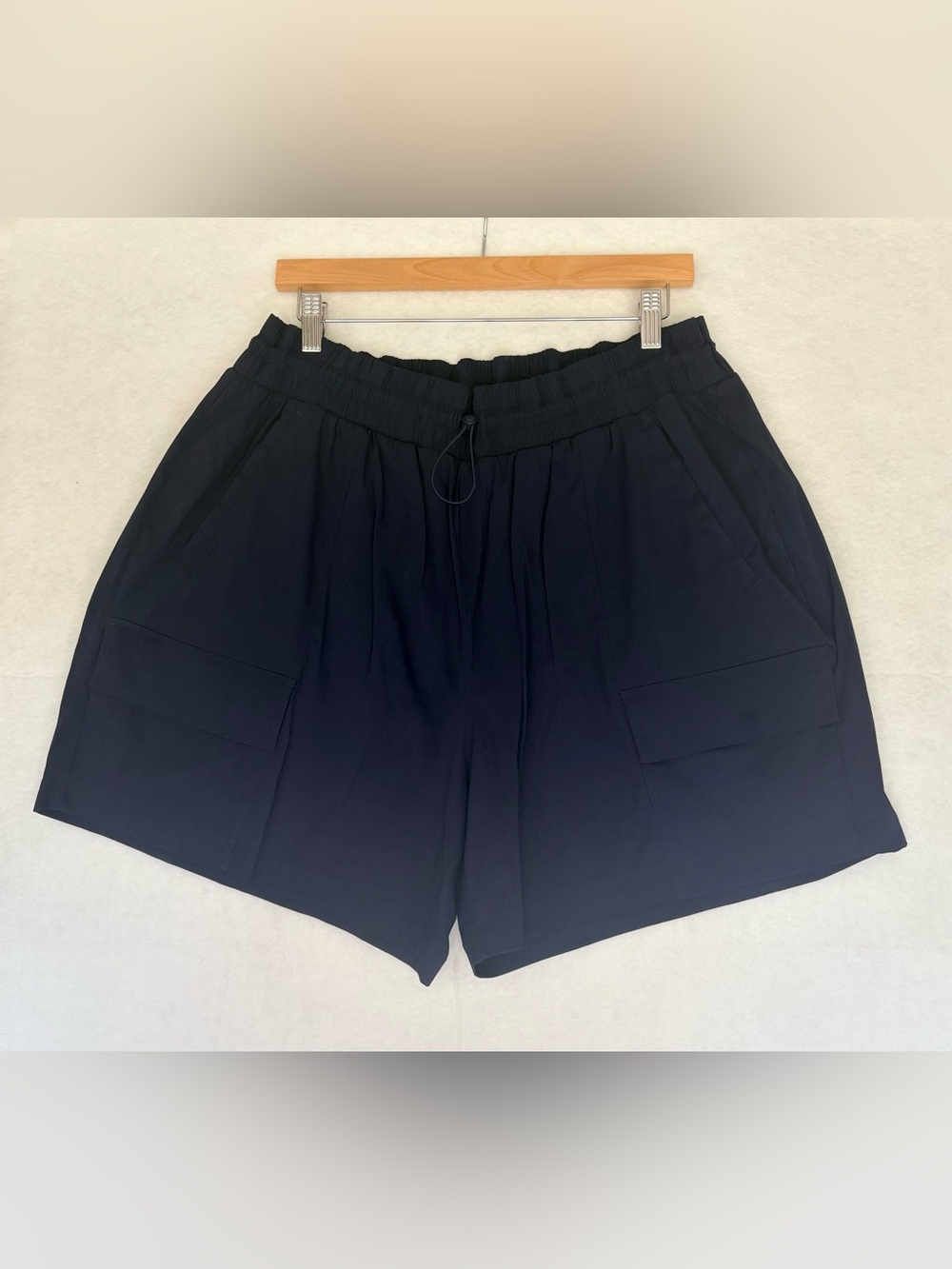 Lane Bryant Navy Elastic Waist Shorts - Size 18/20